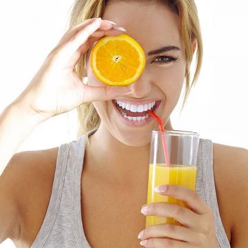 blog_berries-citurs-orange-juice for healthy vision_march 2017